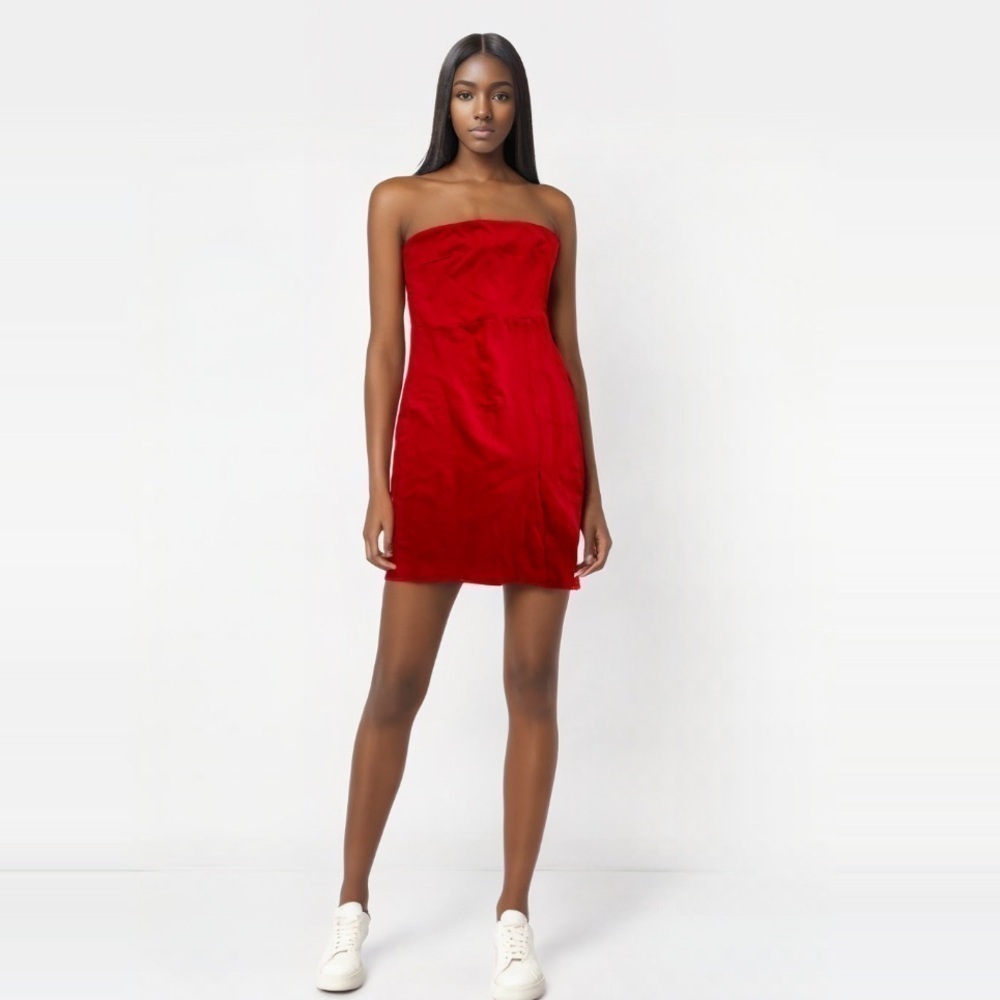Fashion Nova Strapless Dress